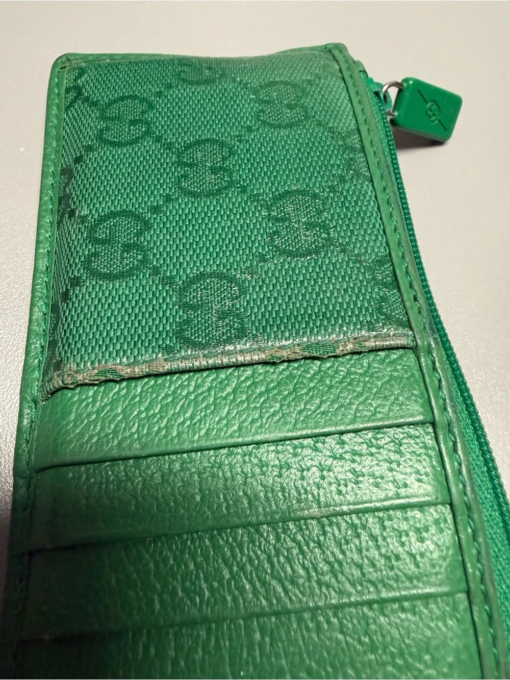 Gucci Emerald Green GG Canvas Card Case & Wallet - Picture 3 of 10